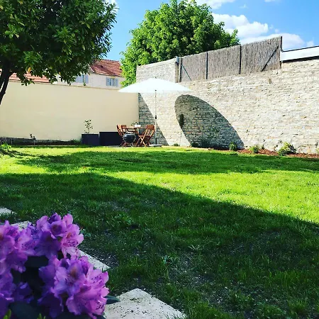 Moncoeur, Maison Et Jardin à 700 M Des Hospices De Casa de Férias *