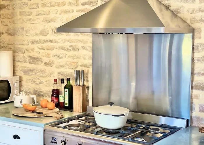 Moncoeur, Maison Et Jardin A 700 M Des Hospices De *