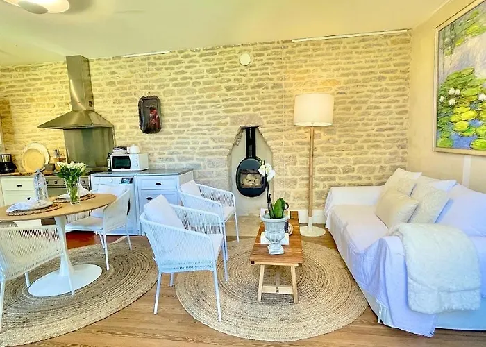 Moncoeur, Maison Et Jardin A 700 M Des Hospices De *